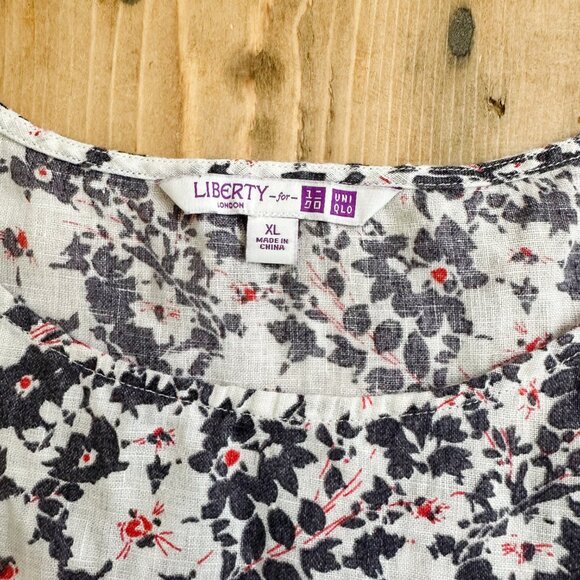 Liberty for‎ London 100% Linen Floral Top XL Gray Red White Short Sleeve - Picture 2 of 6
